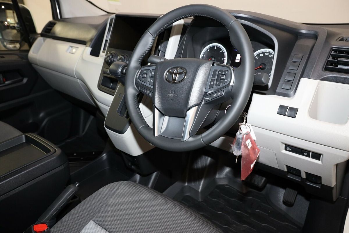 2024 Toyota Hiace GDH320R