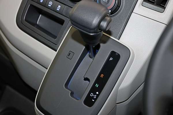 2024 Toyota Hiace GDH320R