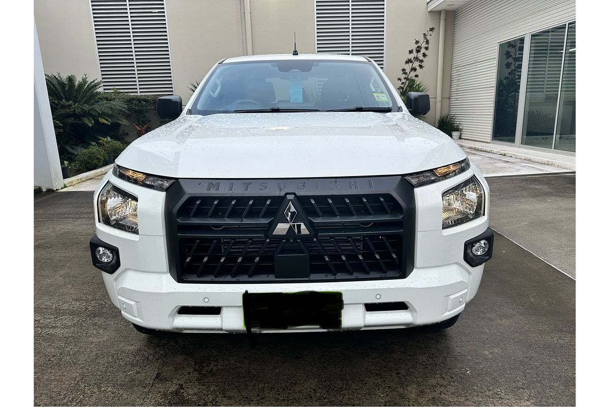 2023 Mitsubishi Triton GLX+ MV 4X4