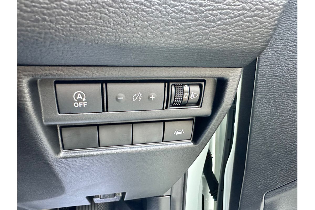 2023 Mitsubishi Triton GLX+ MV 4X4