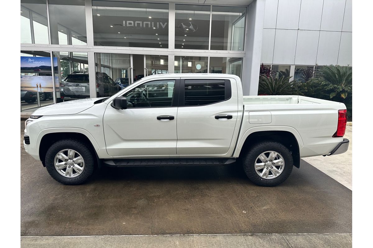 2023 Mitsubishi Triton GLX+ MV 4X4