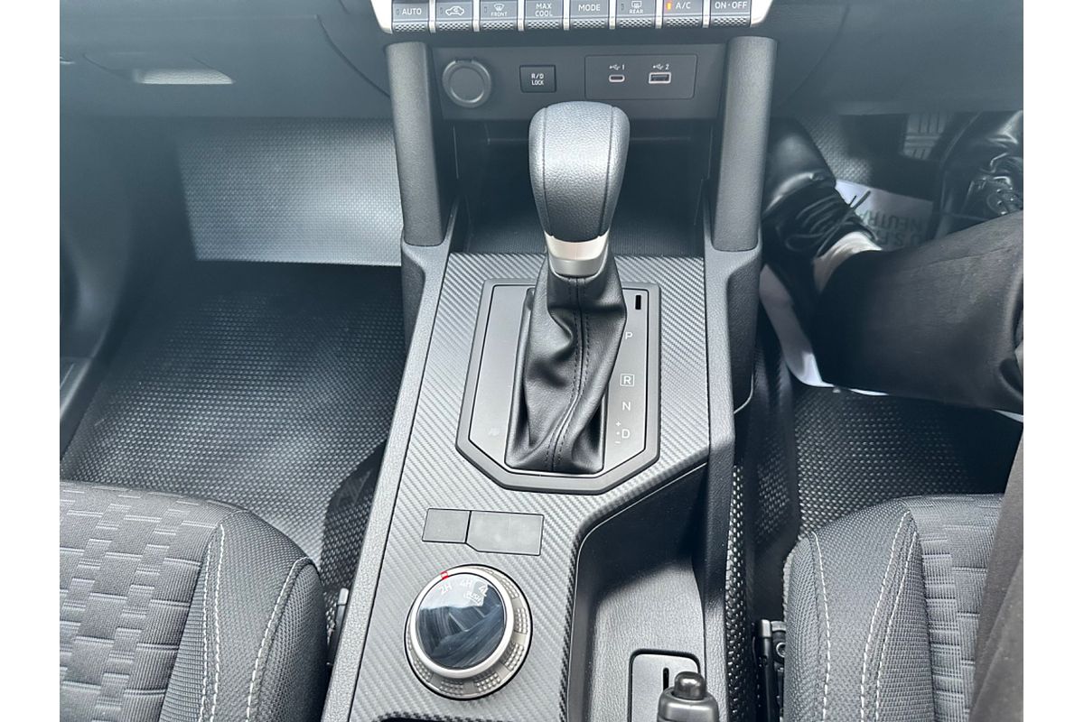 2023 Mitsubishi Triton GLX+ MV 4X4