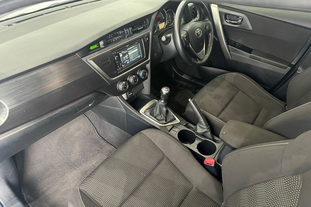 2013 Toyota Corolla Ascent Sport ZRE182R