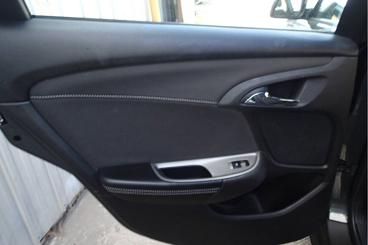 2017 Holden COMMODORE VF II MY17