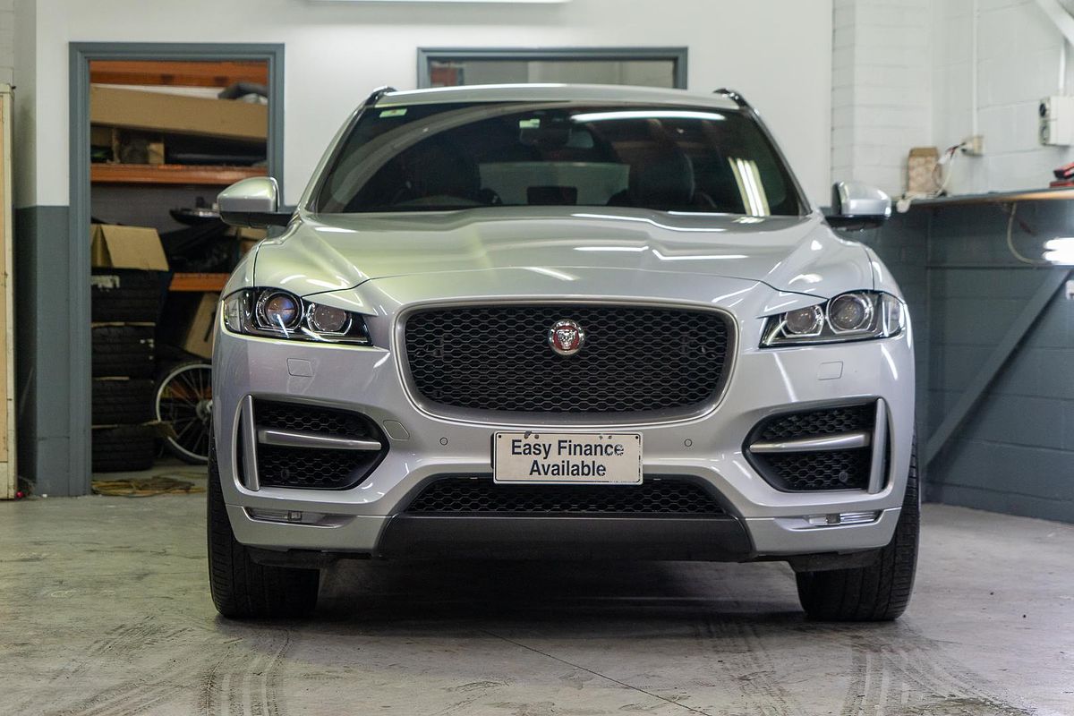 2016 Jaguar F-PACE 30d R-Sport X761