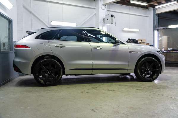2016 Jaguar F-PACE 30d R-Sport X761