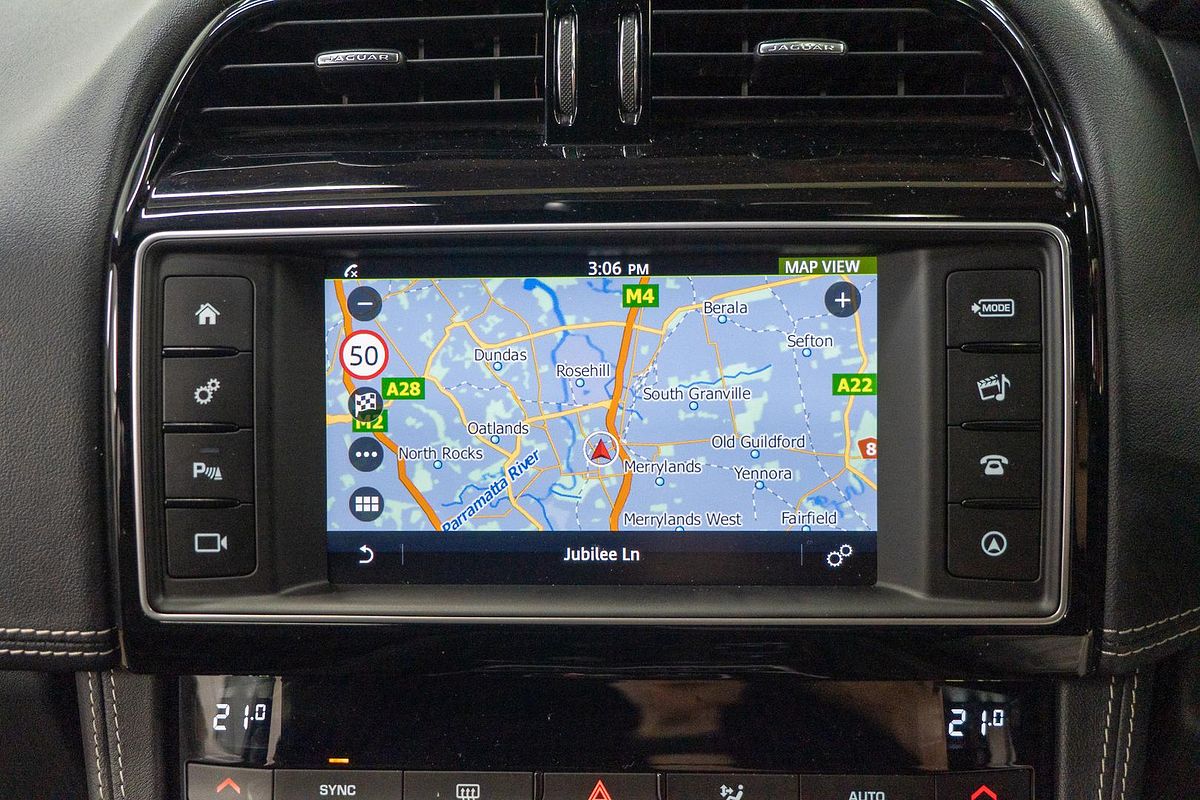 2016 Jaguar F-PACE 30d R-Sport X761