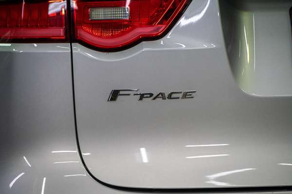 2016 Jaguar F-PACE 30d R-Sport X761