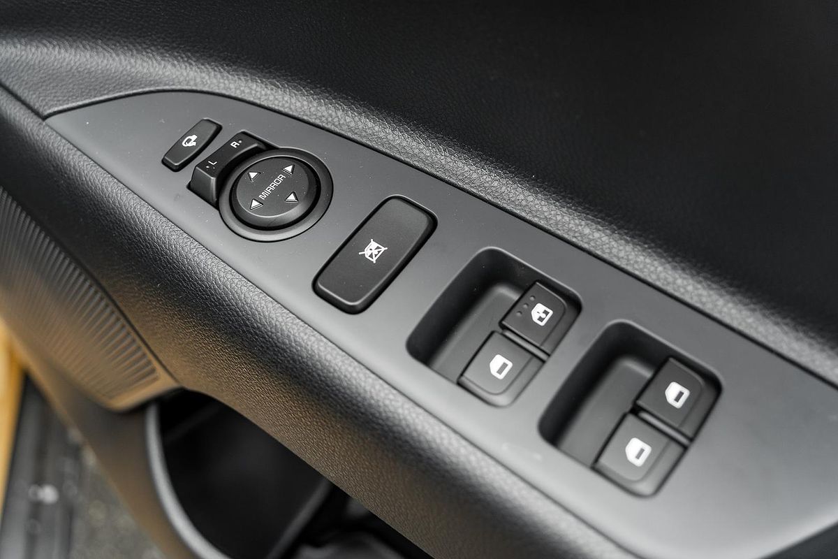2025 Kia Stonic S YB