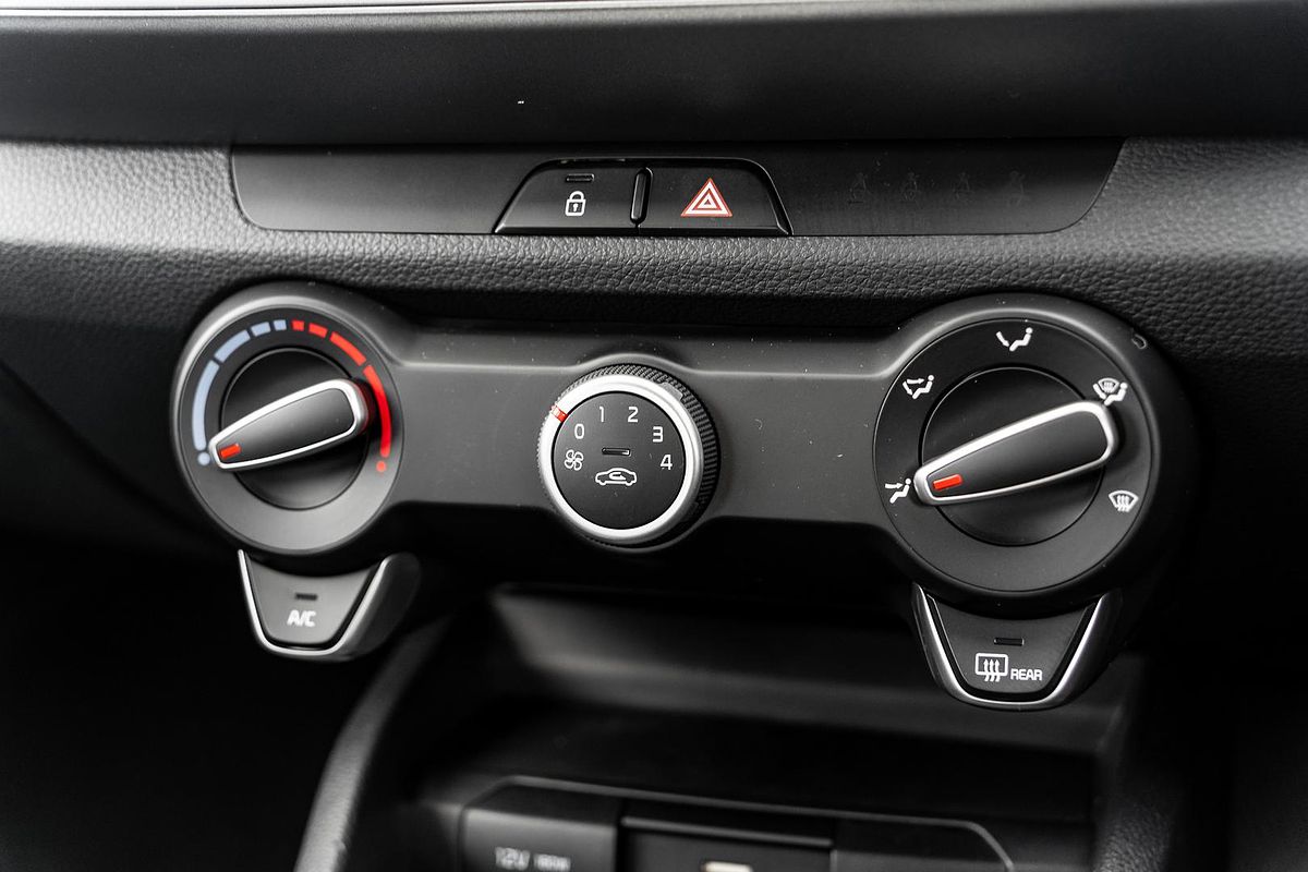 2025 Kia Stonic S YB