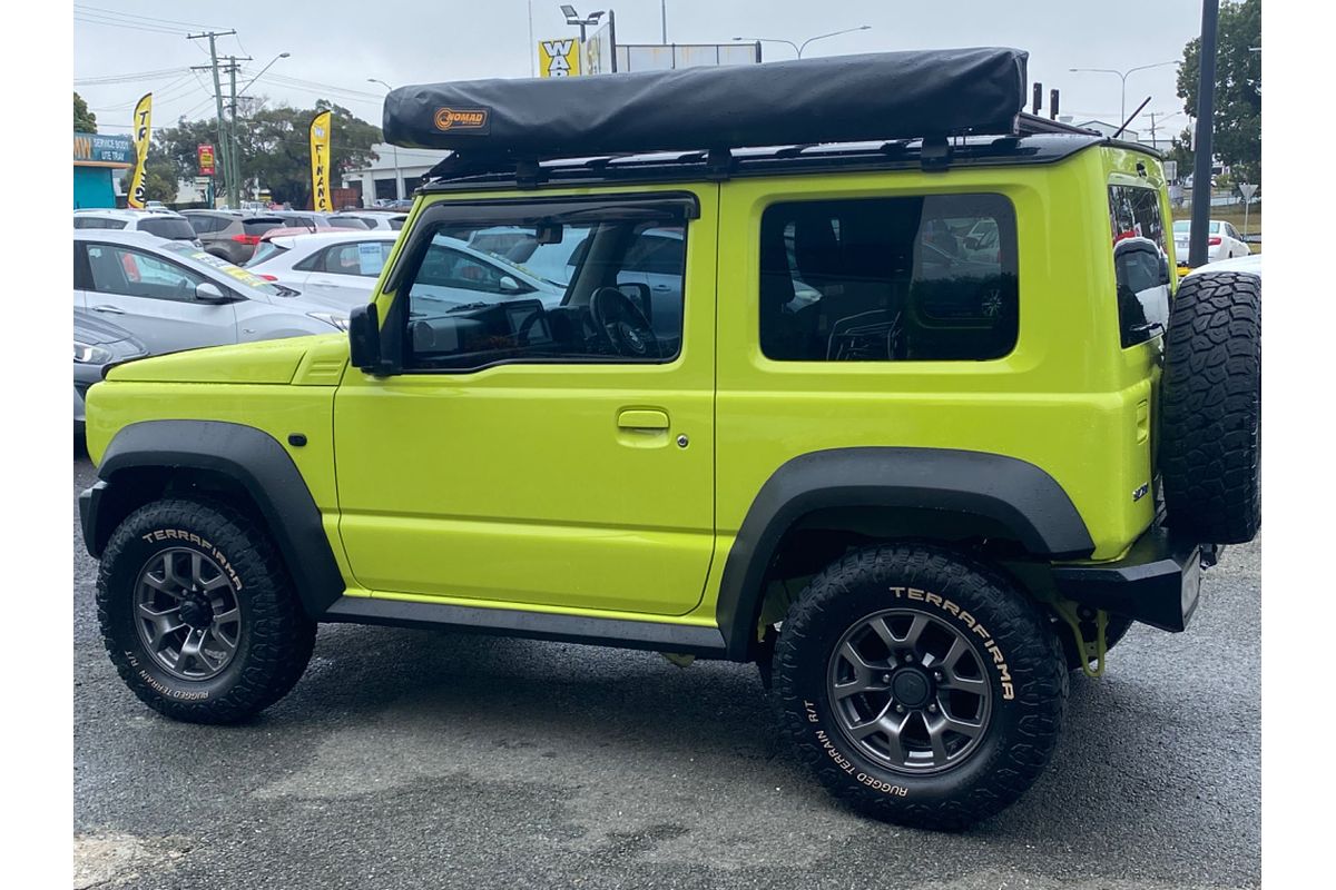 2023 Suzuki Jimny GLX GJ