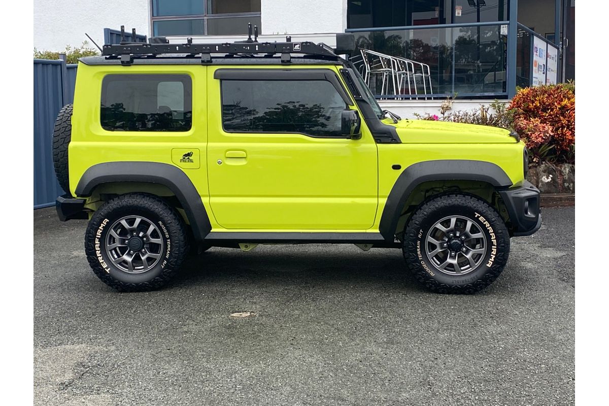 2023 Suzuki Jimny GLX GJ