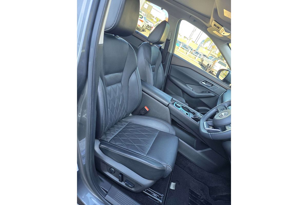 2022 Nissan X-TRAIL Ti-L T33