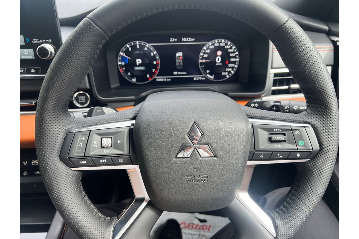 2023 Mitsubishi Outlander Exceed Tourer ZM