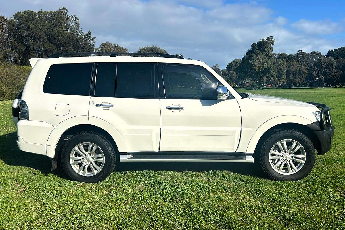 2018 Mitsubishi Pajero GLX NX