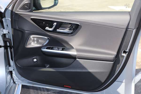 2024 Mercedes-Benz C-Class C200 Night Edition W206