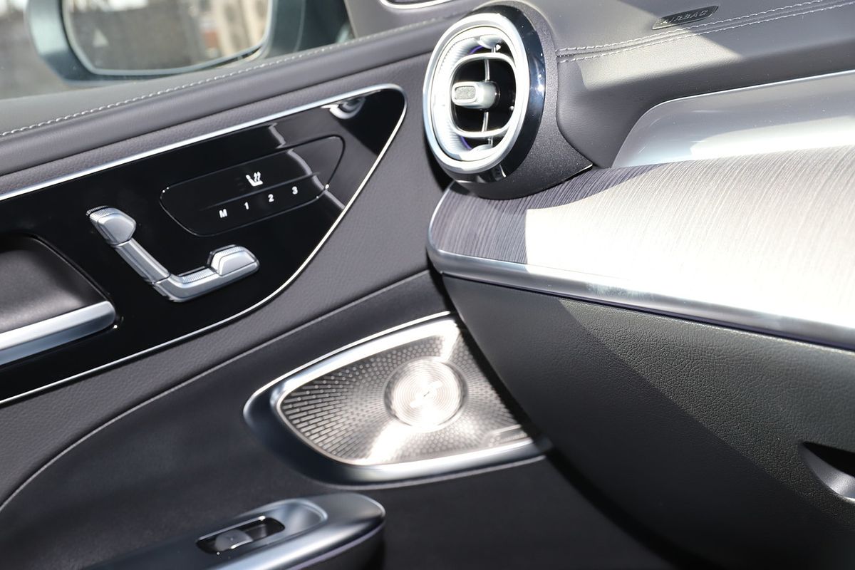 2024 Mercedes-Benz C-Class C200 Night Edition W206