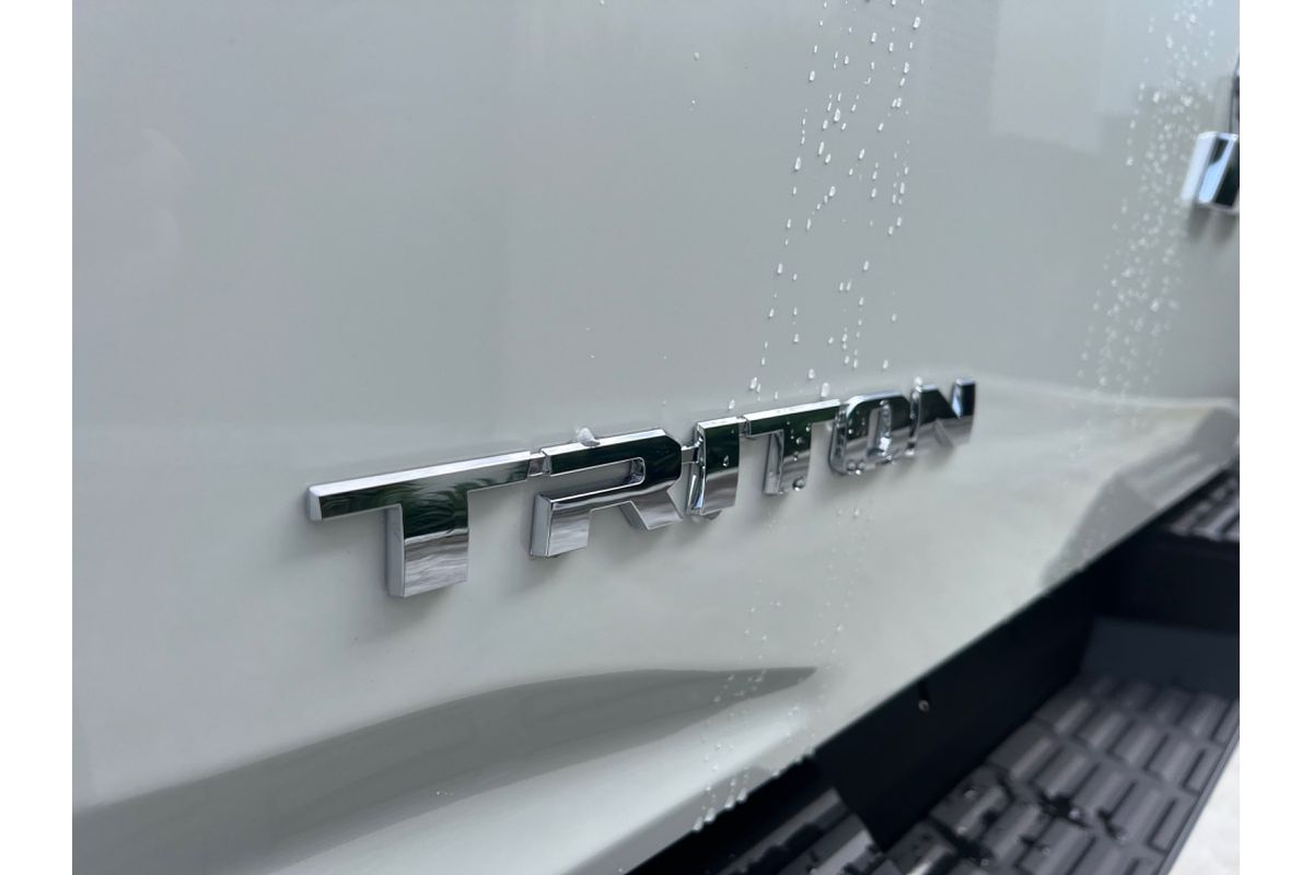 2024 Mitsubishi Triton GLX MV 4X4