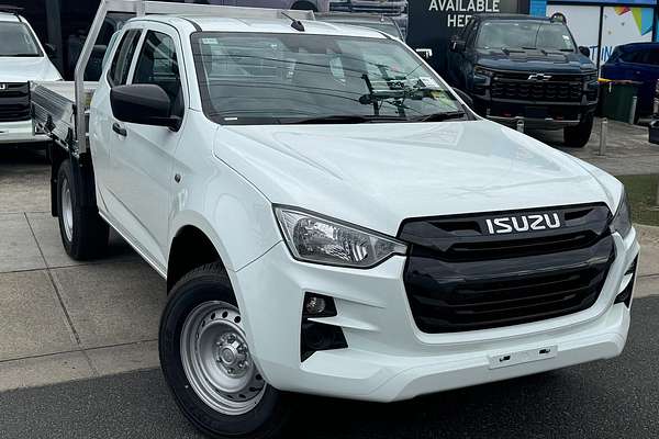 2023 Isuzu D-MAX SX 4X4