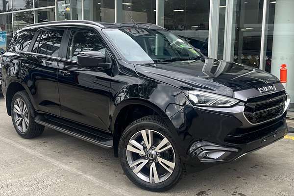 2024 Isuzu MU-X LS-T