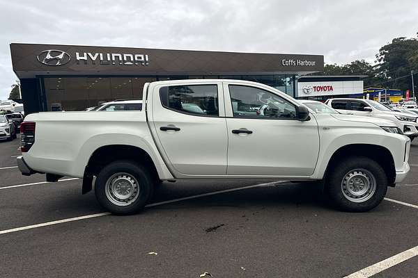 2020 Mitsubishi Triton GLX ADAS MR 4X4