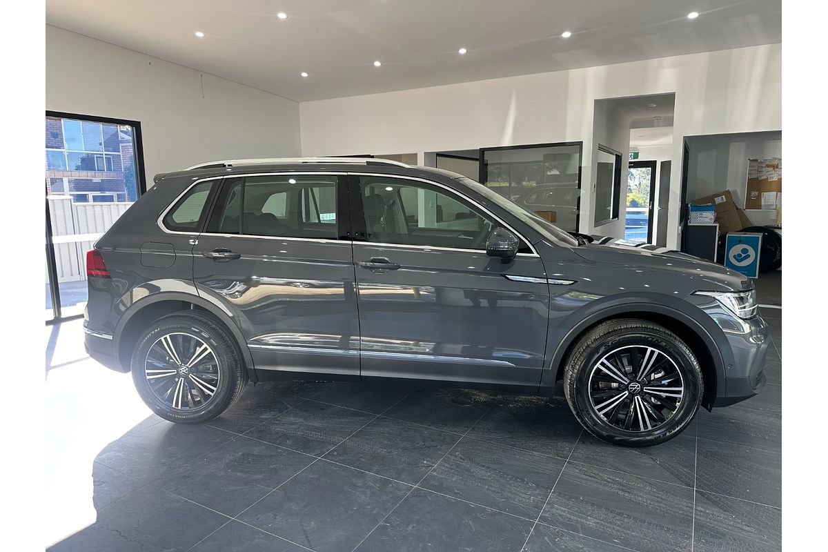 2024 Volkswagen Tiguan 132TSI Life 5N