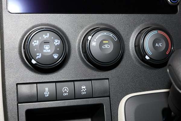 2024 Toyota Hiace GDH320R