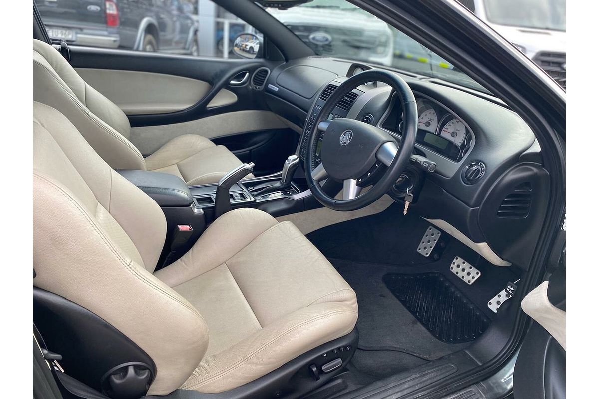 2003 Holden Monaro CV8 R V2 Series II