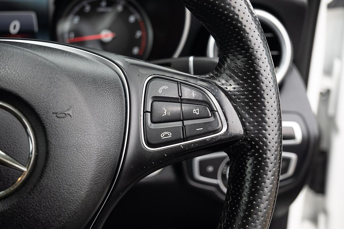 2014 Mercedes-Benz C-Class C250 W205
