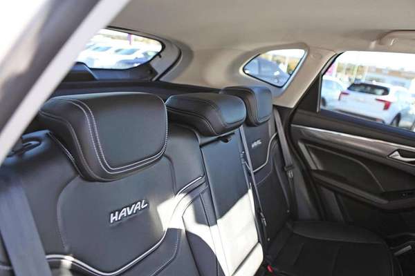 2023 GWM HAVAL Haval Jolion Lux Hybrid A01