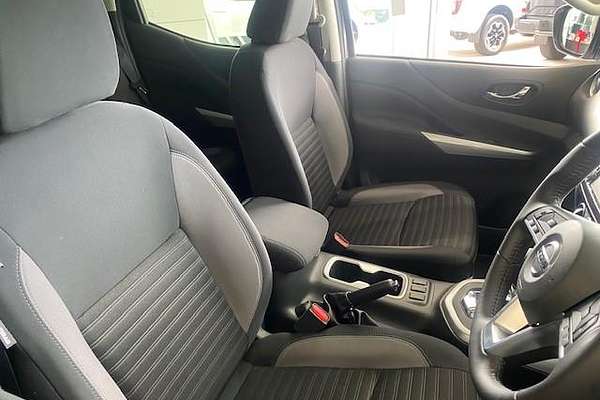 2023 Nissan Navara ST D23 4X4