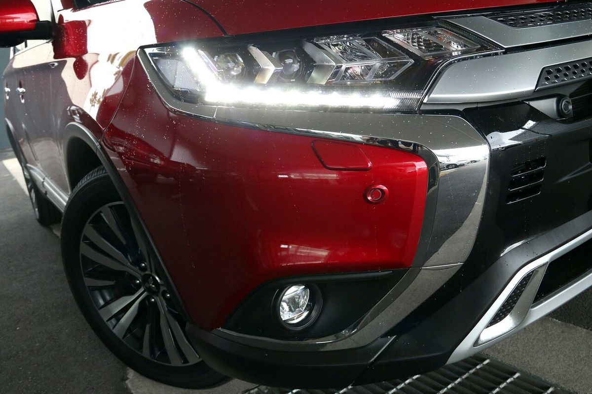 2020 Mitsubishi Outlander Exceed ZL