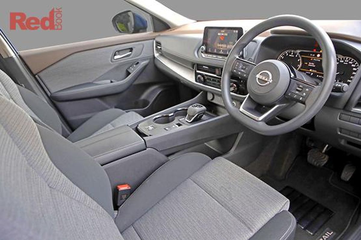2024 Nissan X-TRAIL ST T33