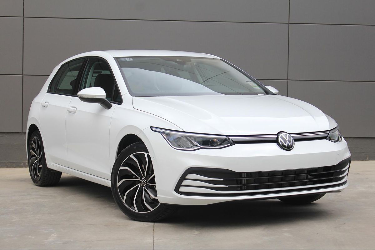 2024 Volkswagen Golf 110TSI Life 8