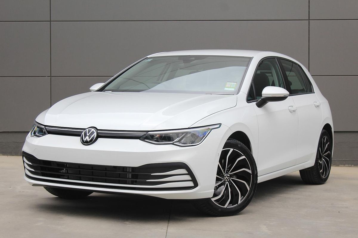 2024 Volkswagen Golf 110TSI Life 8