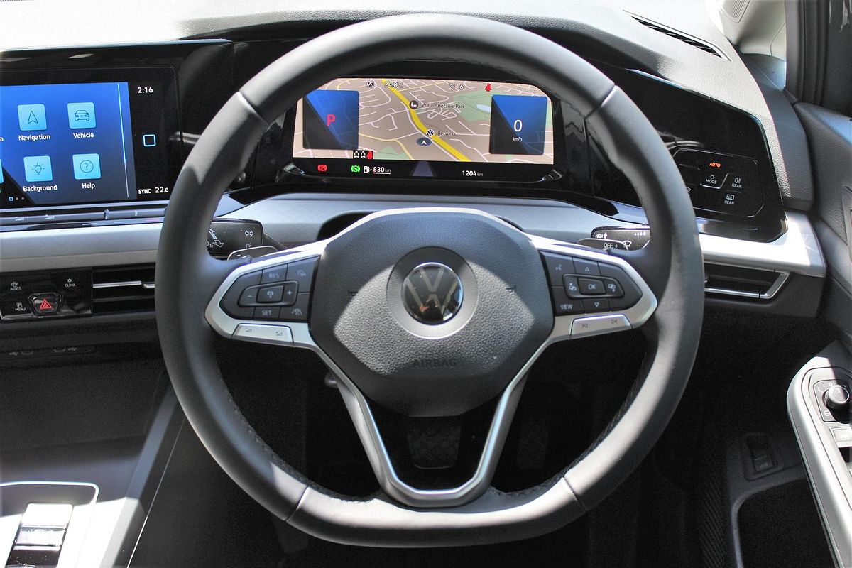 2024 Volkswagen Golf 110TSI Life 8