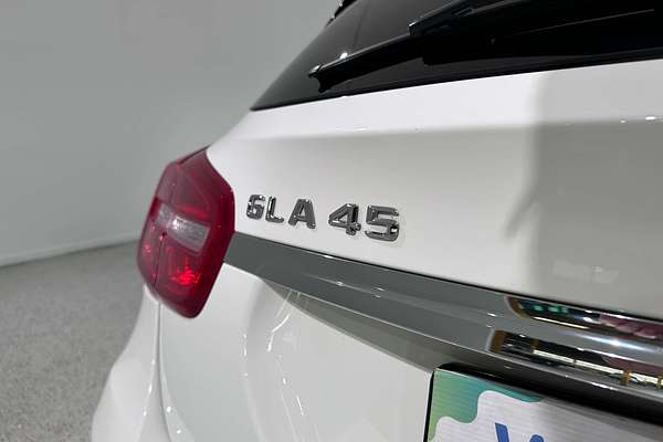 2015 Mercedes-Benz GLA-Class GLA45 AMG X156
