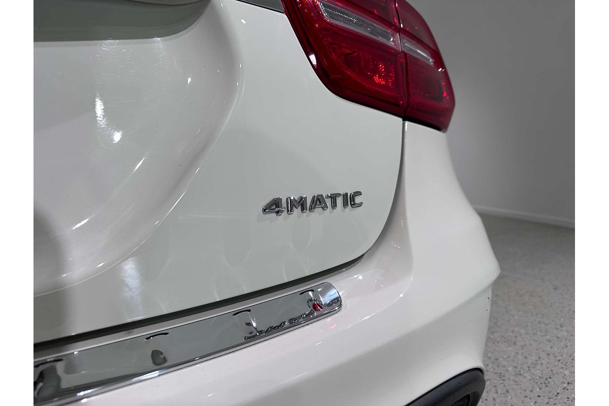 2015 Mercedes-Benz GLA-Class GLA45 AMG X156