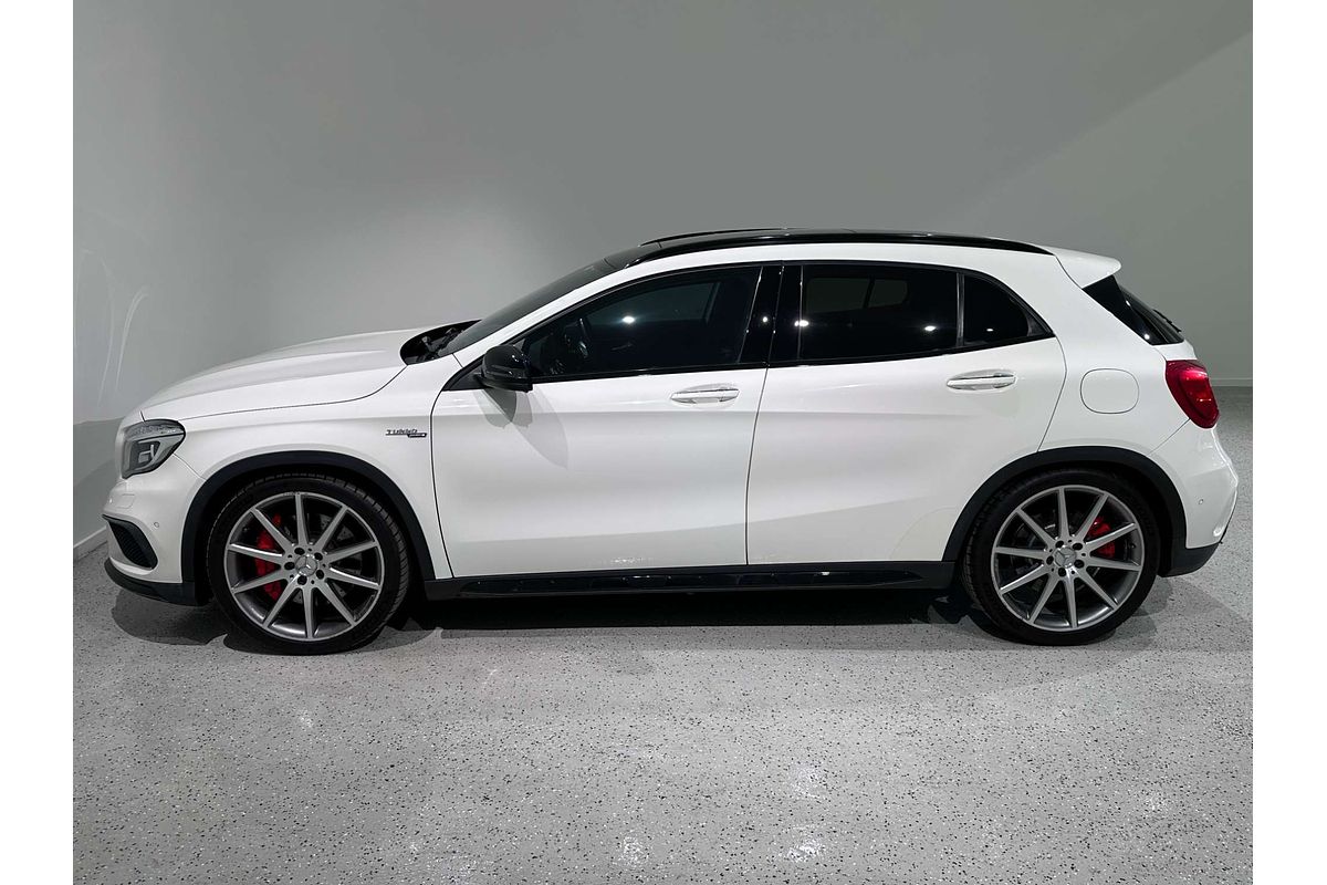 2015 Mercedes-Benz GLA-Class GLA45 AMG X156