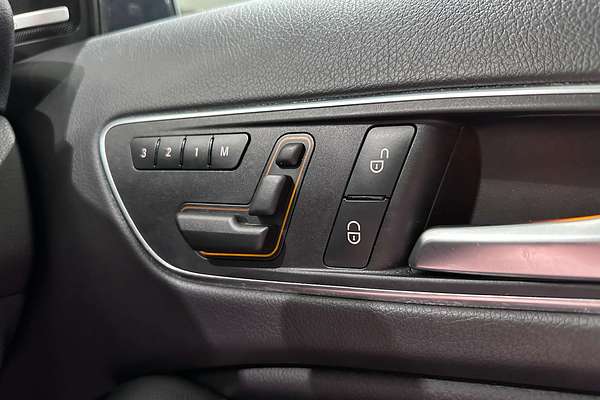 2015 Mercedes-Benz GLA-Class GLA45 AMG X156