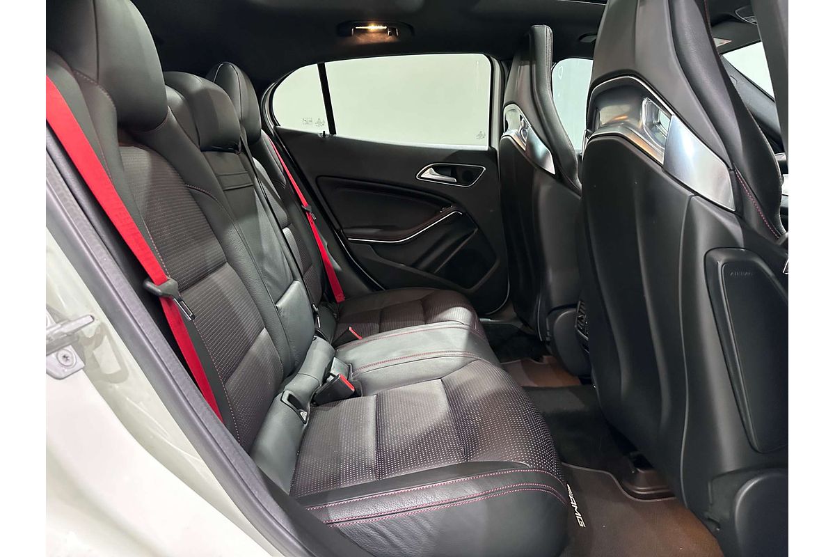 2015 Mercedes-Benz GLA-Class GLA45 AMG X156