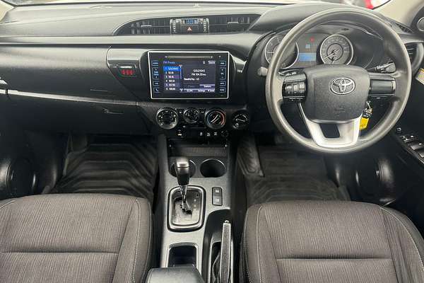 2017 Toyota Hilux SR GUN126R 4X4