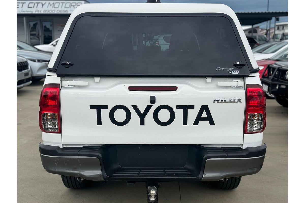 2017 Toyota Hilux SR GUN126R 4X4