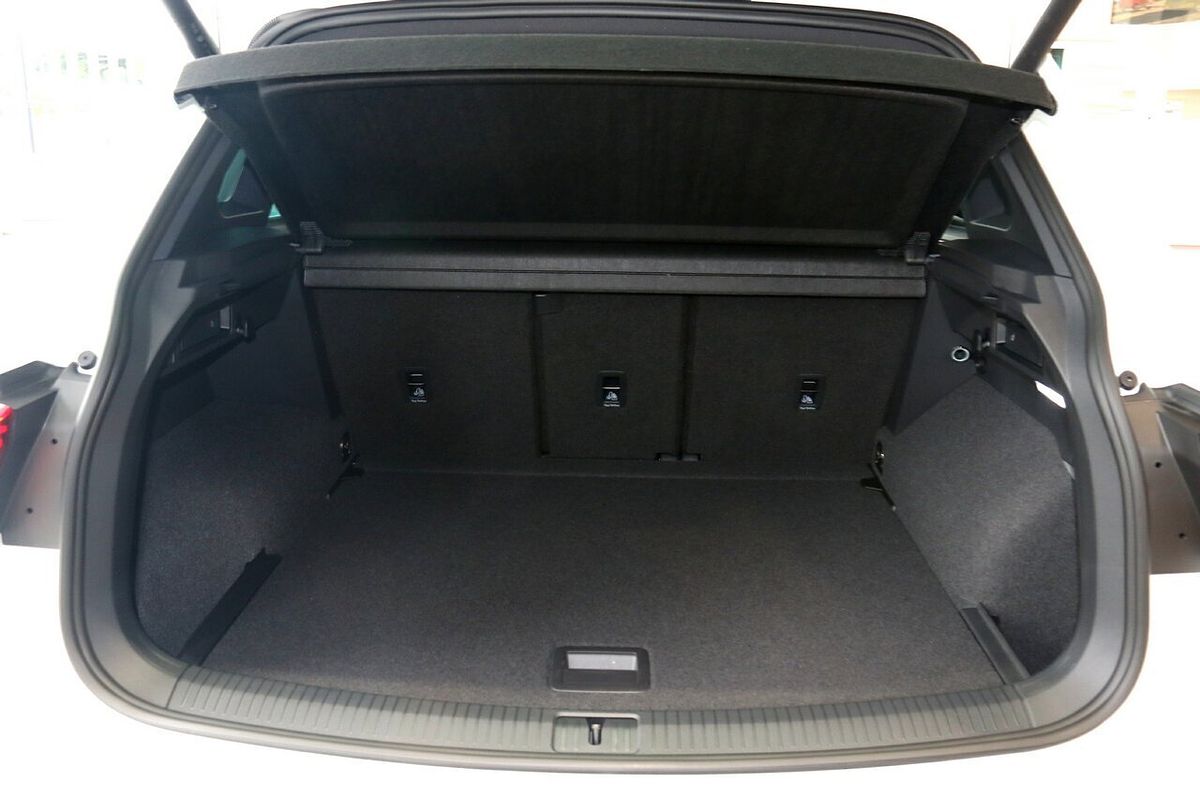 2024 Volkswagen Tiguan 162TSI R-Line 5N
