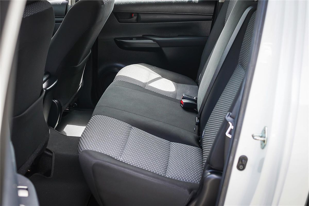 2018 Toyota Hilux Workmate TGN121R Rear Wheel Drive