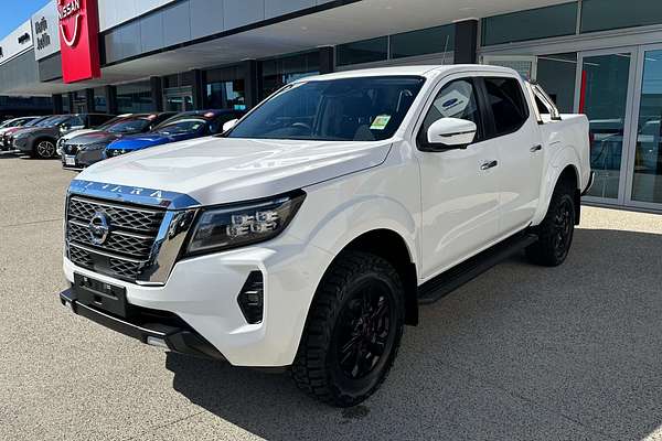 2024 Nissan Navara ST D23 4X4