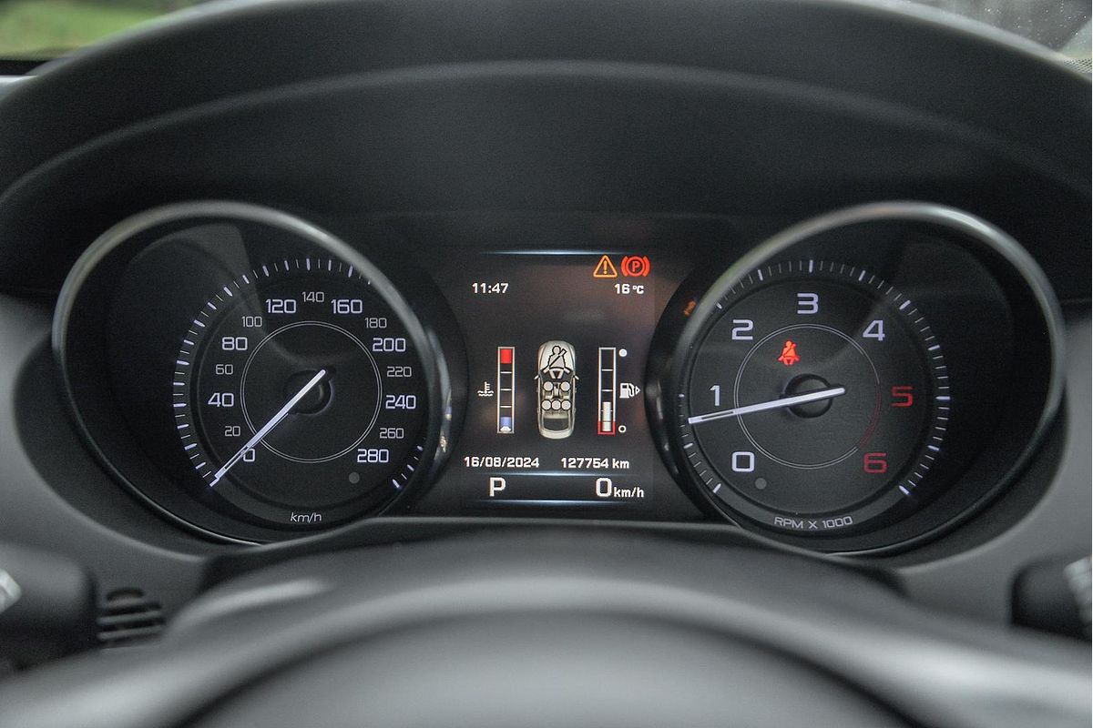 2016 Jaguar XE 20d Prestige X760