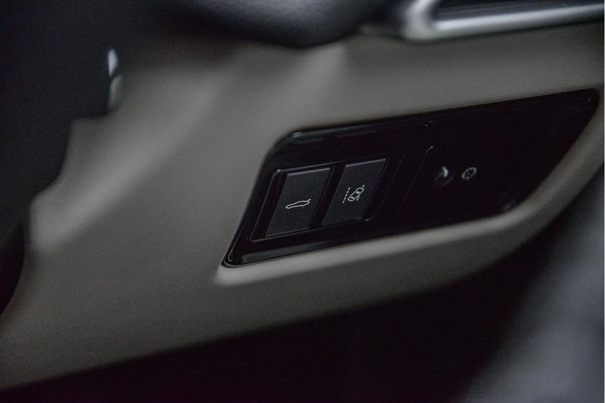 2016 Jaguar XE 20d Prestige X760