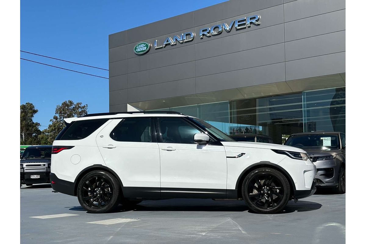 2021 Land Rover Discovery D300 S Series 5