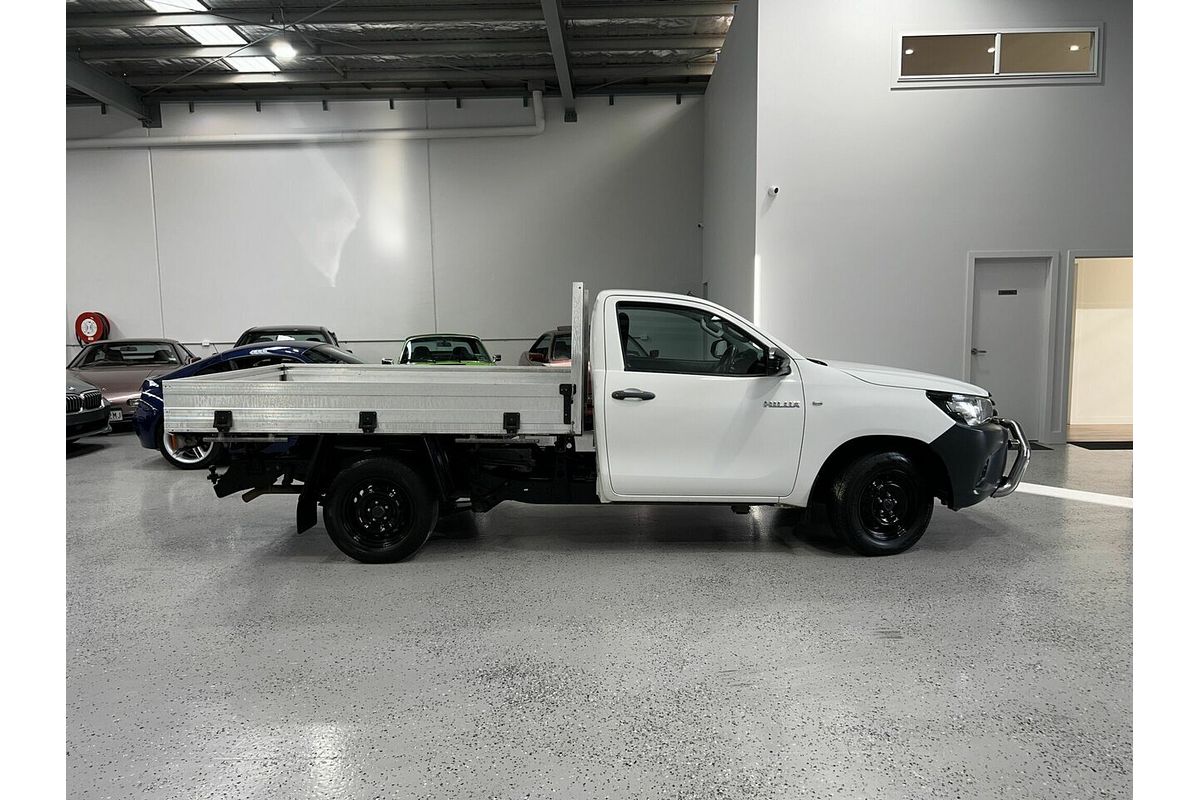 2017 Toyota Hilux Workmate 4x2 GUN122R Rear Wheel Drive